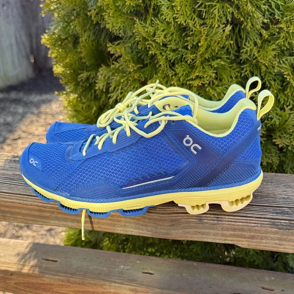 On Cloud Running Blue & Neon Yellow Cloudventure Trail Sneakers size 8.5 - Picture 2 of 6